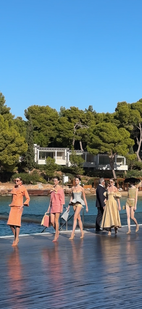 επίδειξη, Βασίλης Ζούλιας, συλλογή, ταγιέρ, φορέματα, epideiksi, Vasilis Zoulias, sillogi, tagier, foremata, pied de poule, athens fashion week, εβδομάδα μόδας της Αθήνας