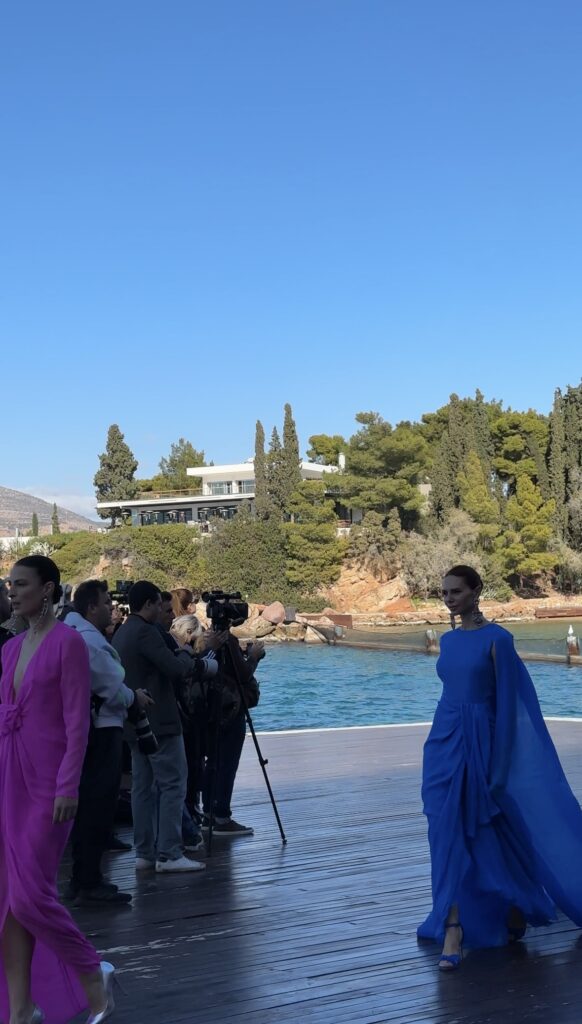 επίδειξη, Βασίλης Ζούλιας, συλλογή, Έβελυν Καζαντζόγλου, epideiksi, Vasilis Zoulias, sillogi, Evelyn Kazantzoglou, athens fashion week, εβδομάδα μόδας της Αθήνας