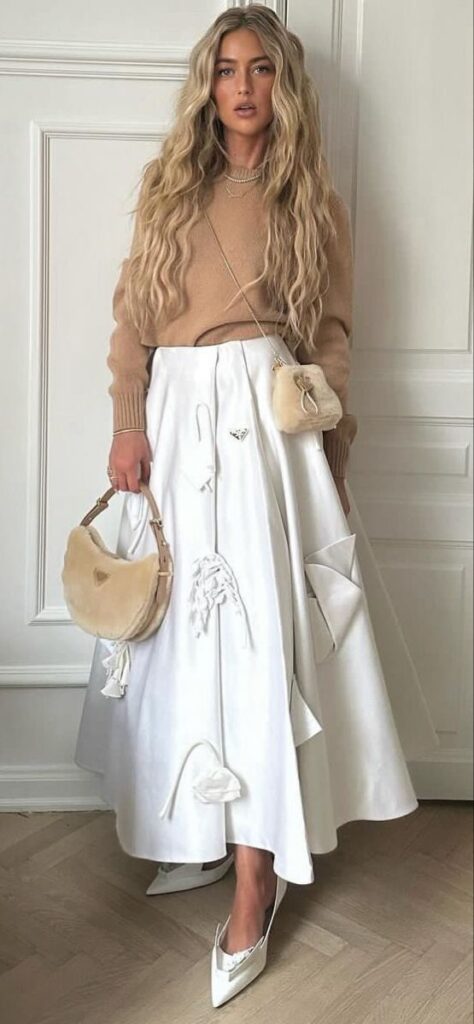 statement skirt with cashmere top, how to be styling in Christmas, statement fousta me kasmirenio poulover, ti na foresw ta xristougenna, Prada